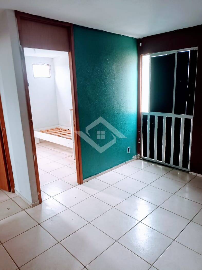 Apartamento à venda com 2 quartos, 42m² - Foto 1