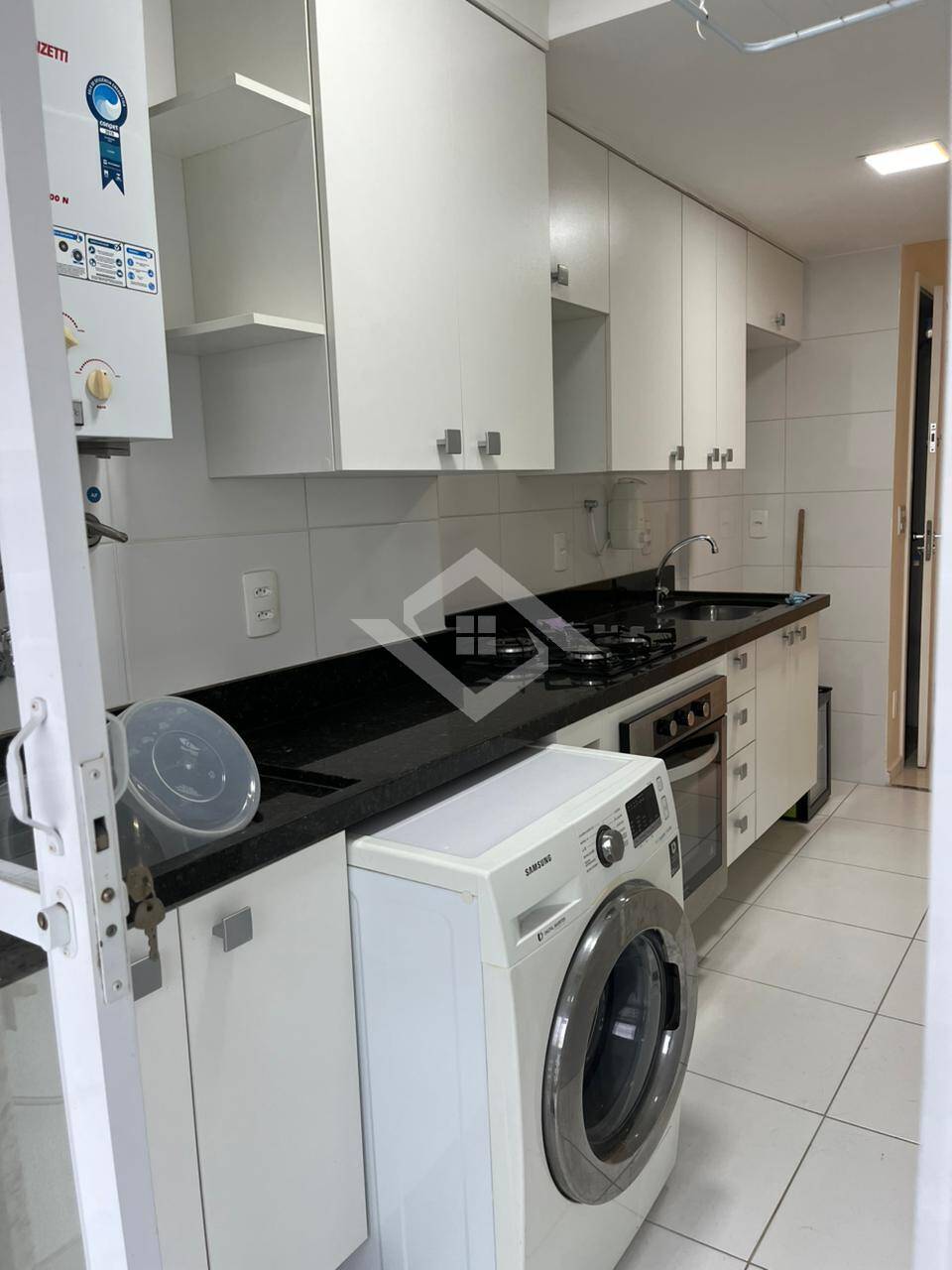 Apartamento à venda com 3 quartos, 65m² - Foto 6