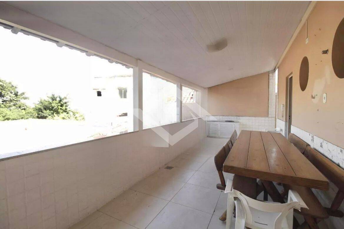 Casa à venda com 3 quartos, 237m² - Foto 22