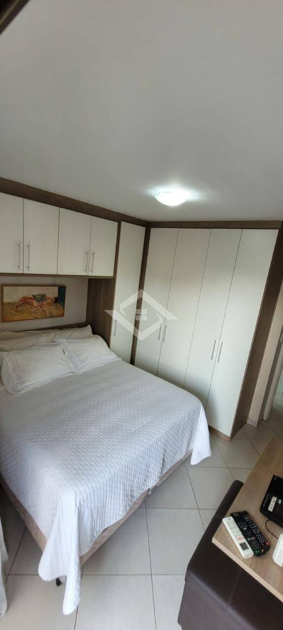 Apartamento à venda com 2 quartos, 71m² - Foto 10