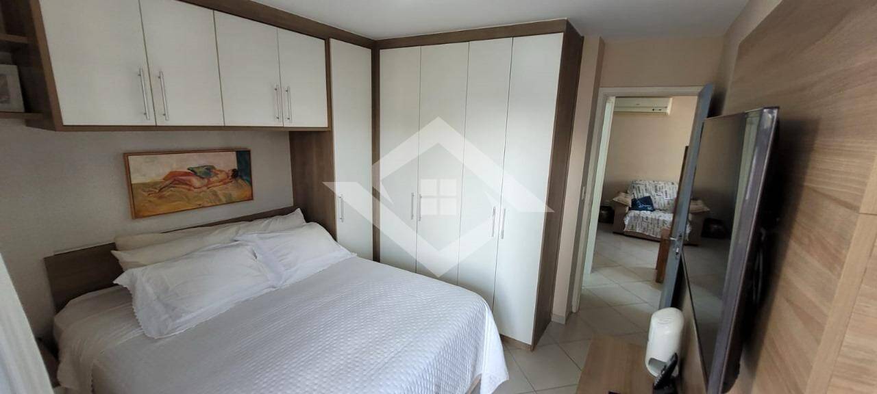 Apartamento à venda com 2 quartos, 71m² - Foto 15