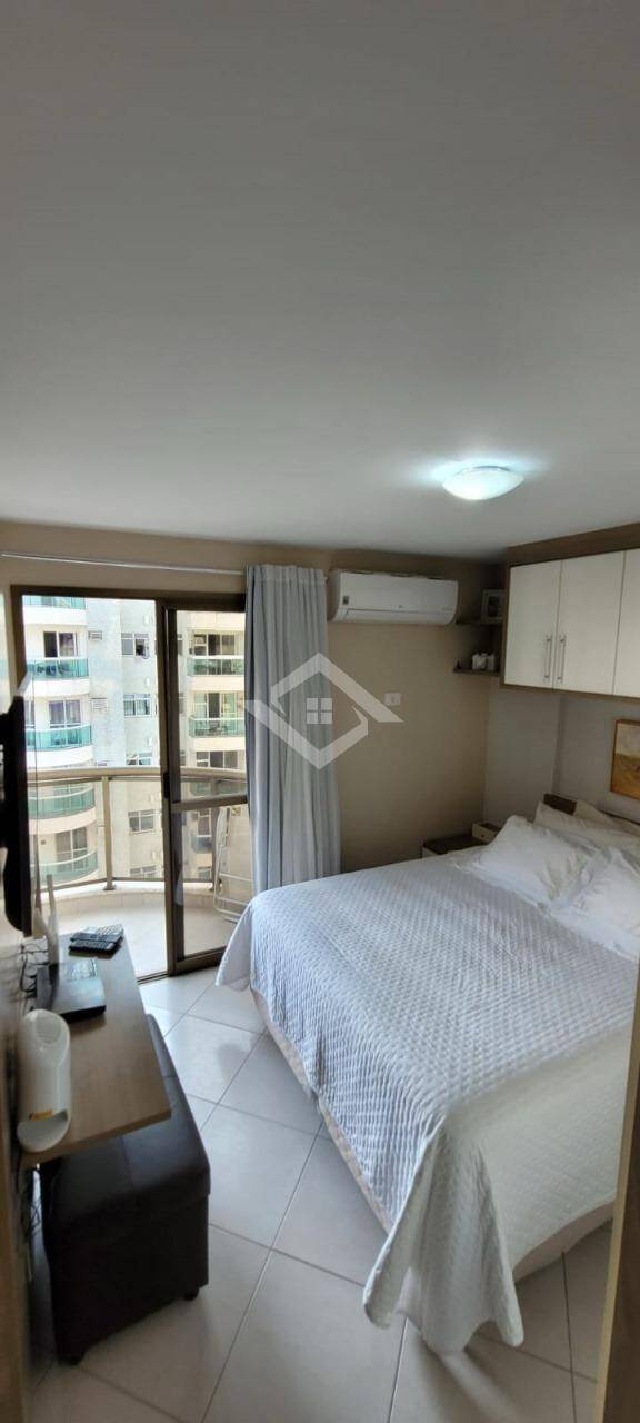 Apartamento à venda com 2 quartos, 71m² - Foto 30