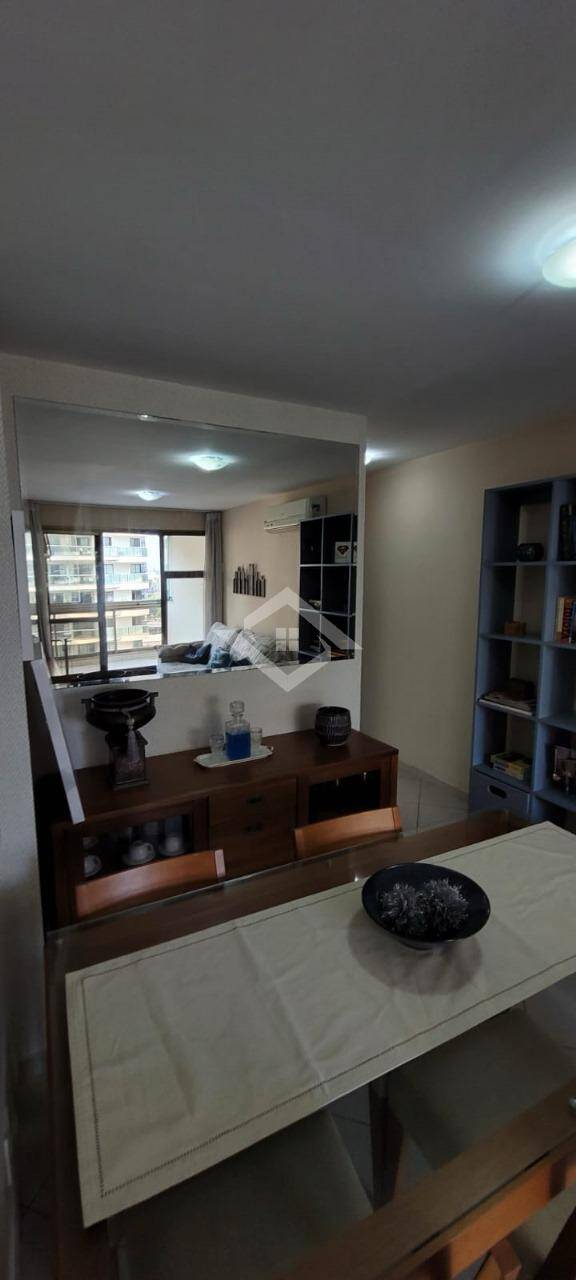 Apartamento à venda com 2 quartos, 71m² - Foto 34