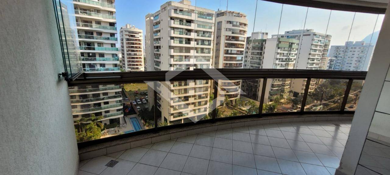 Apartamento à venda com 2 quartos, 71m² - Foto 40