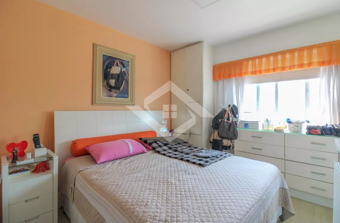 Apartamento à venda com 3 quartos, 113m² - Foto 7