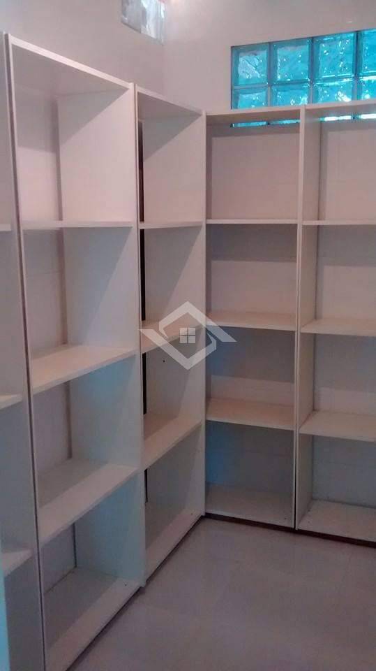 Casa à venda com 2 quartos, 90m² - Foto 12