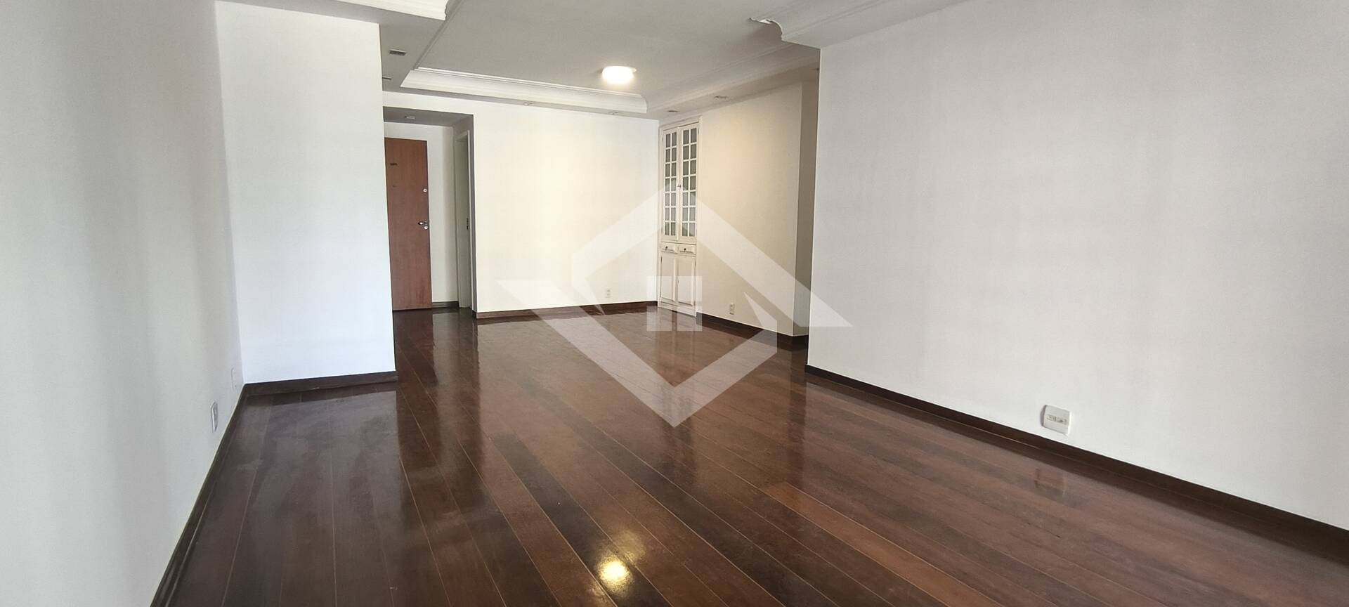 Apartamento à venda com 4 quartos, 159m² - Foto 6