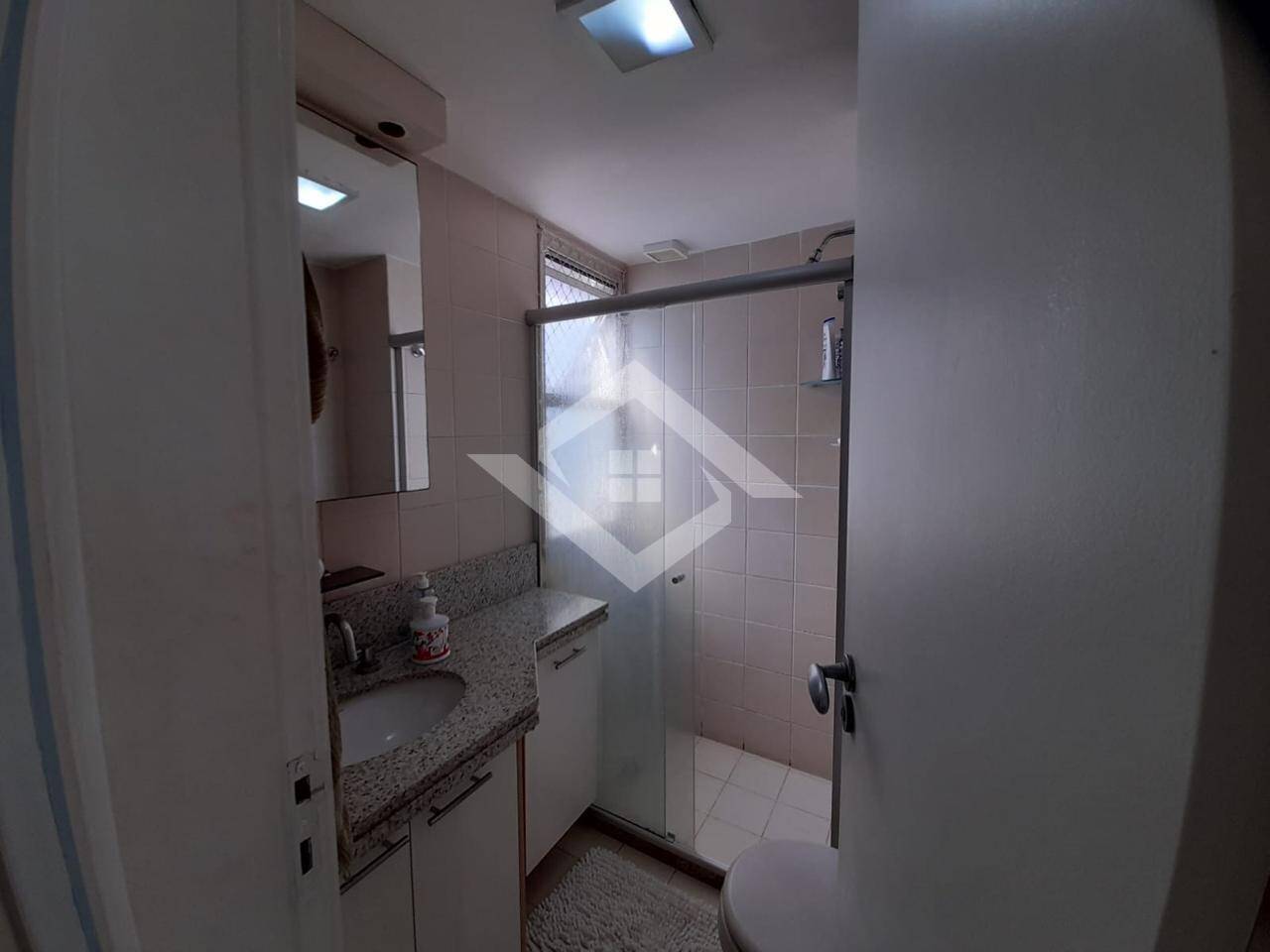 Apartamento à venda com 2 quartos, 63m² - Foto 17