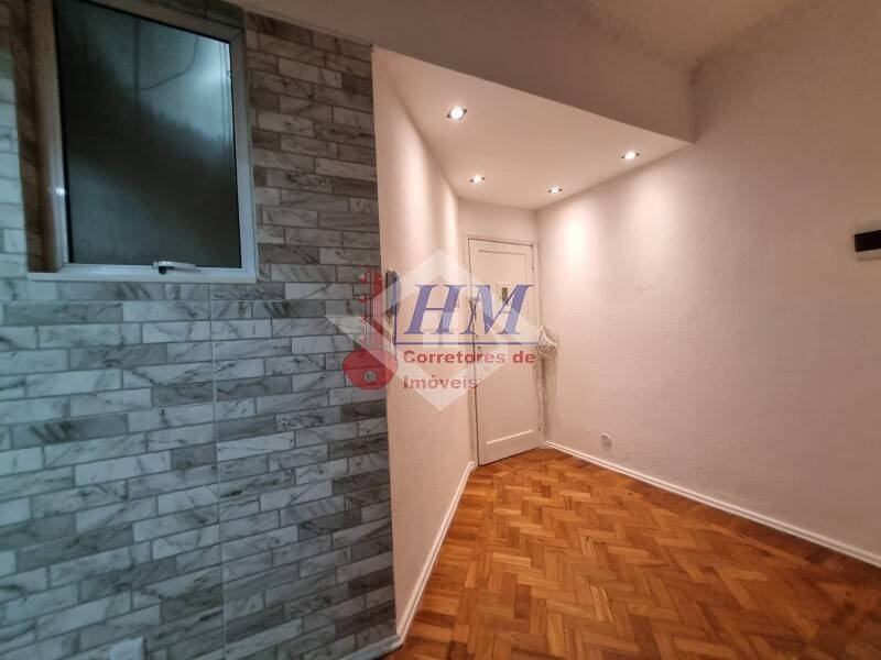 Apartamento à venda com 1 quarto, 35m² - Foto 11