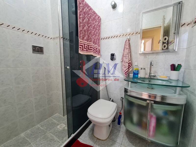 Apartamento à venda com 2 quartos, 64m² - Foto 8