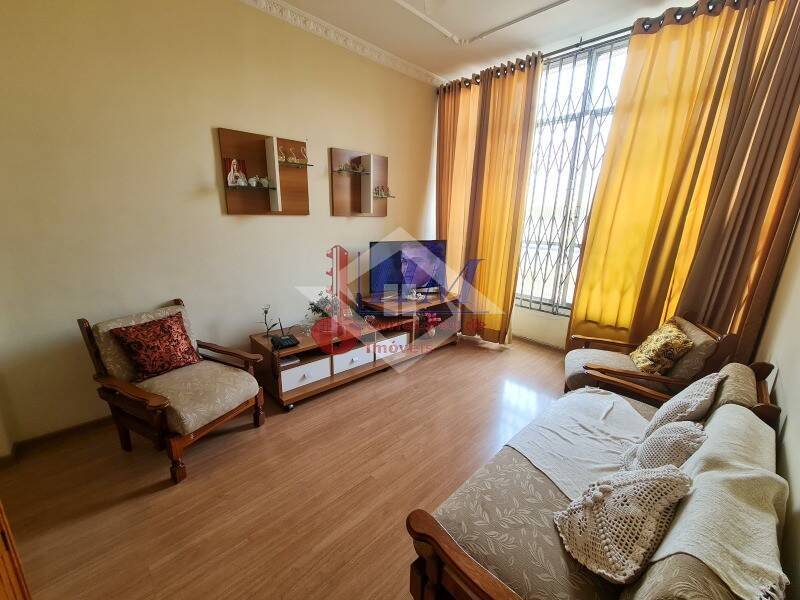 Apartamento à venda com 2 quartos, 64m² - Foto 4