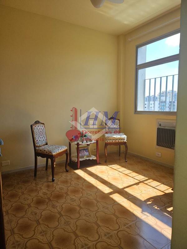 Apartamento à venda com 2 quartos, 70m² - Foto 5