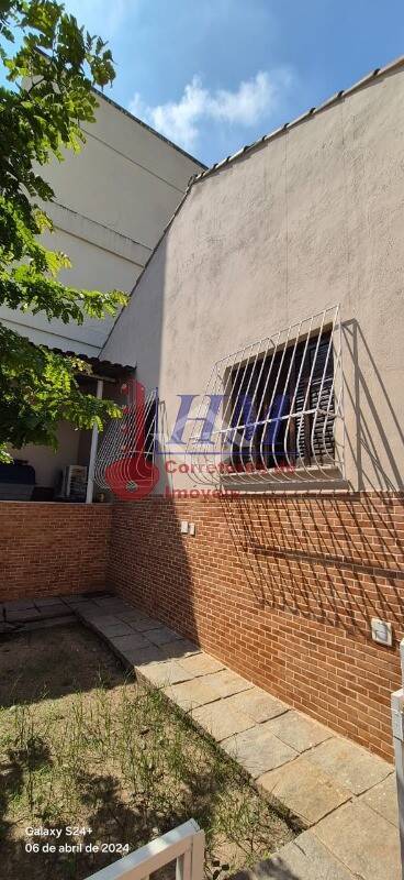 Casa à venda com 3 quartos, 165m² - Foto 2