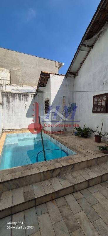 Casa à venda com 3 quartos, 165m² - Foto 16