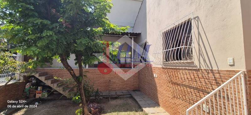 Casa à venda com 3 quartos, 165m² - Foto 18