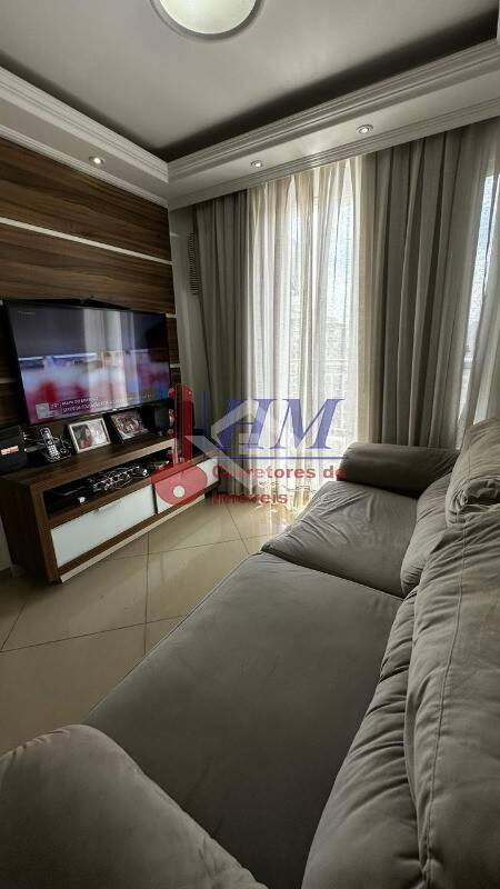 Apartamento à venda com 3 quartos, 140m² - Foto 4