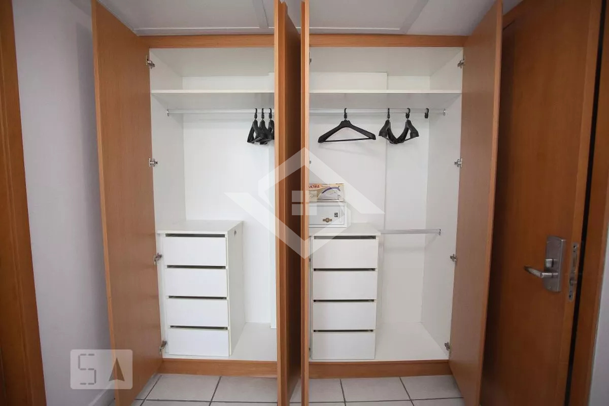 Apartamento à venda com 2 quartos, 90m² - Foto 8