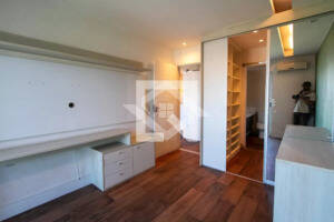 Apartamento à venda com 3 quartos, 208m² - Foto 9