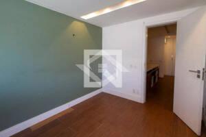 Apartamento à venda com 3 quartos, 208m² - Foto 28