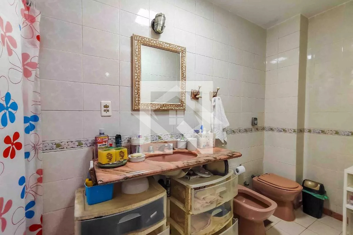 Apartamento à venda com 3 quartos, 150m² - Foto 18