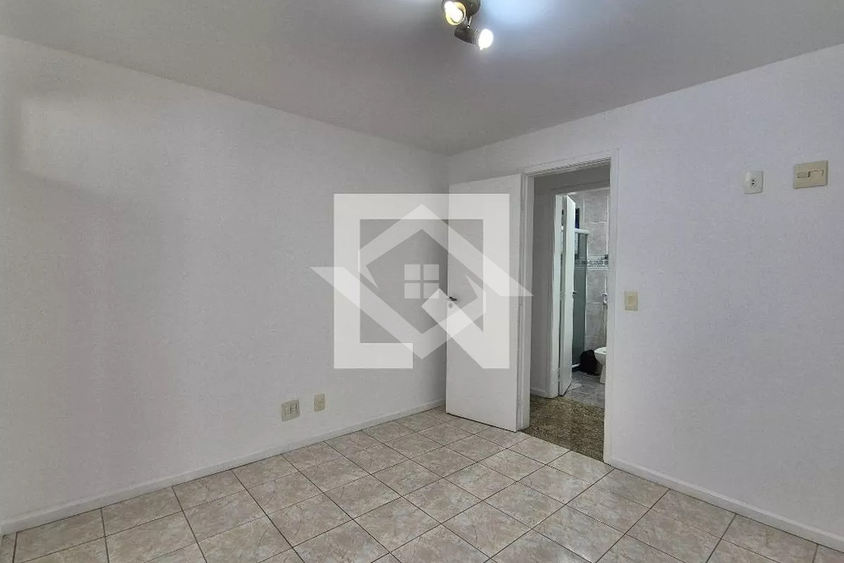 Apartamento à venda com 3 quartos, 107m² - Foto 17