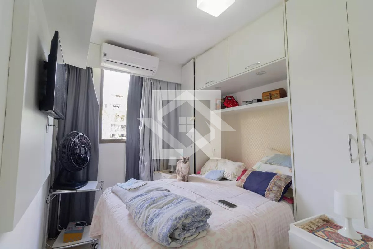 Apartamento à venda com 2 quartos, 65m² - Foto 14