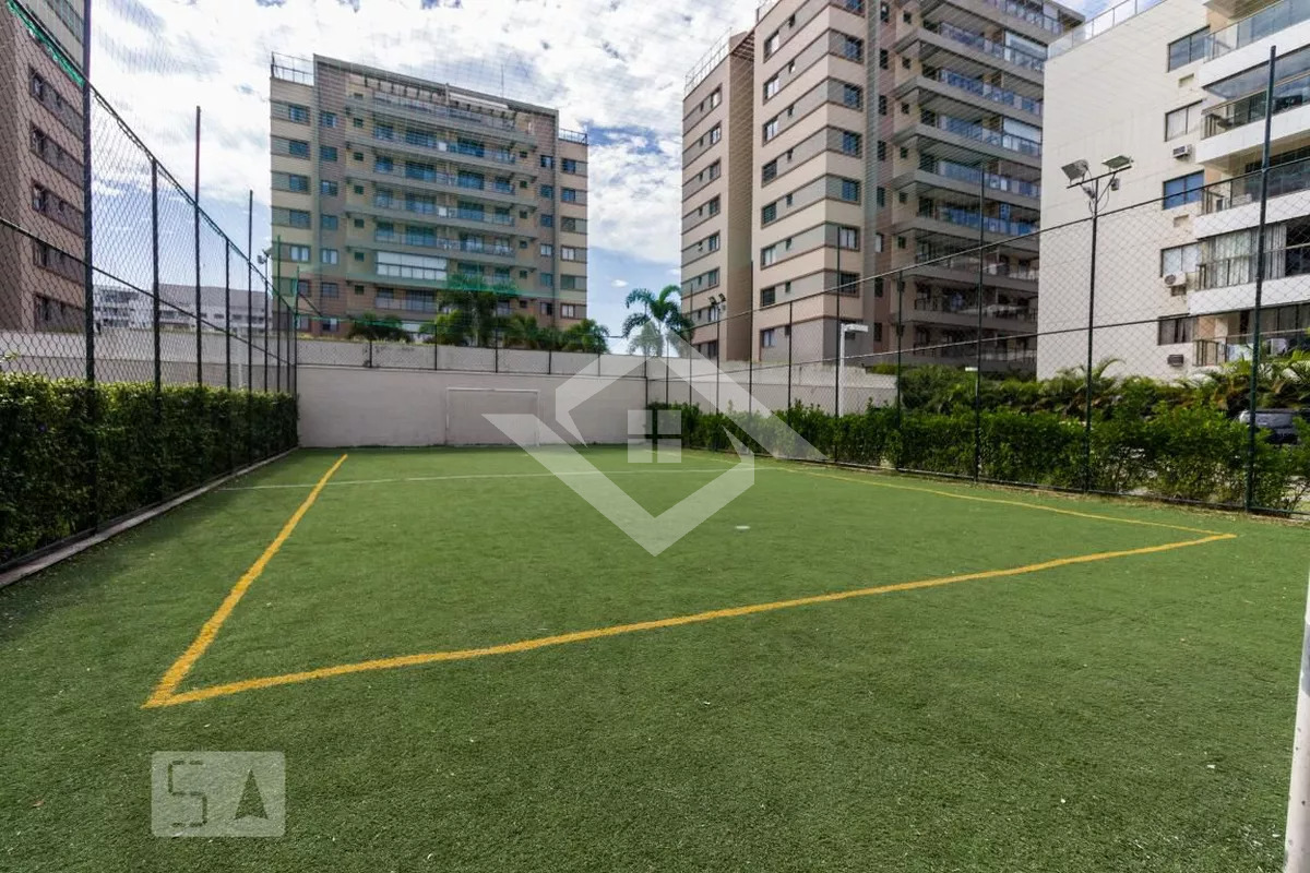 Apartamento à venda com 2 quartos, 67m² - Foto 10