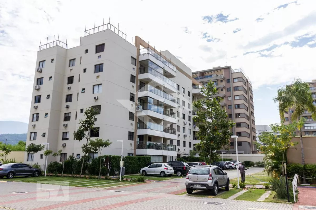 Apartamento à venda com 2 quartos, 67m² - Foto 13