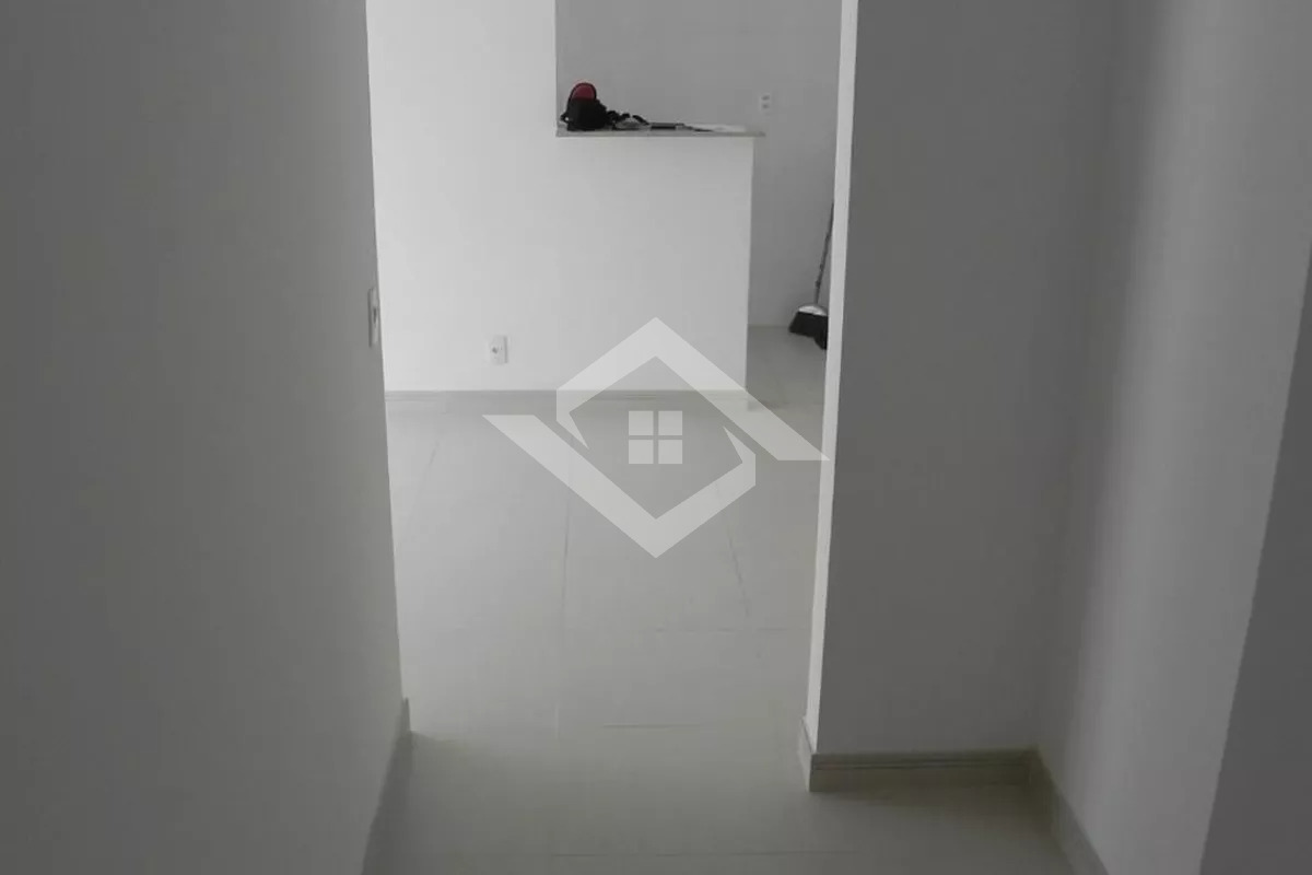 Apartamento à venda com 2 quartos, 67m² - Foto 6