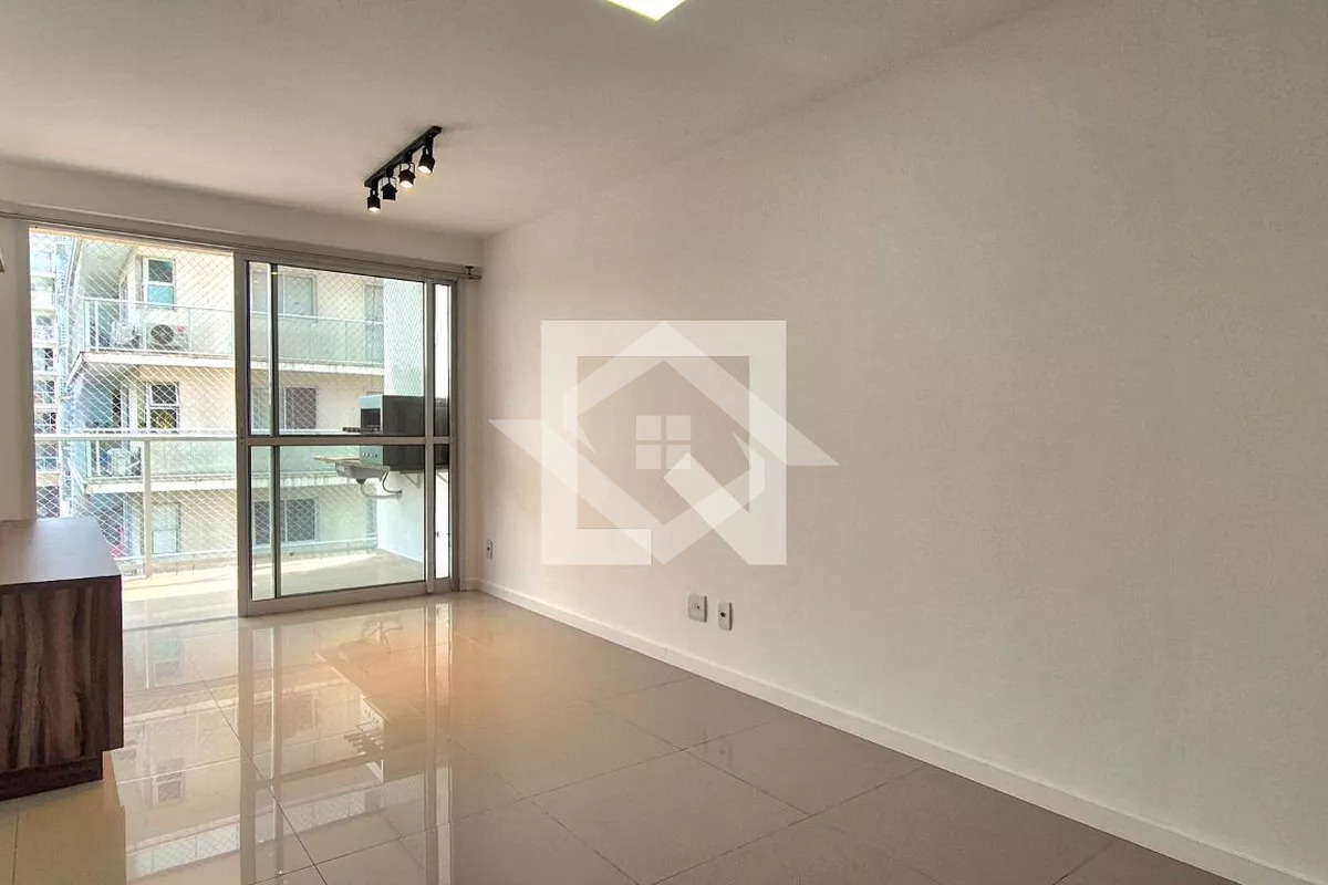 Apartamento à venda com 3 quartos, 87m² - Foto 11