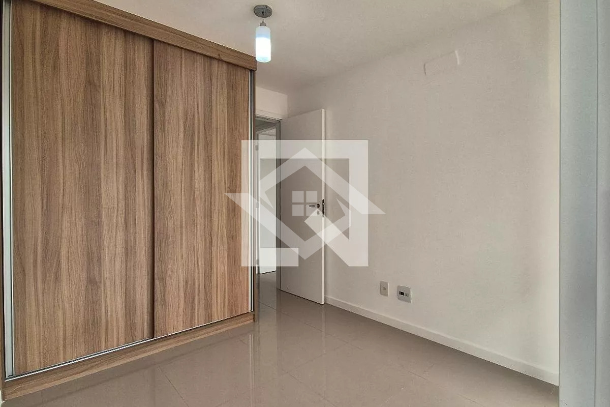 Apartamento à venda com 3 quartos, 87m² - Foto 14