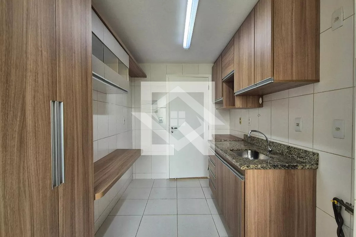 Apartamento à venda com 3 quartos, 87m² - Foto 17