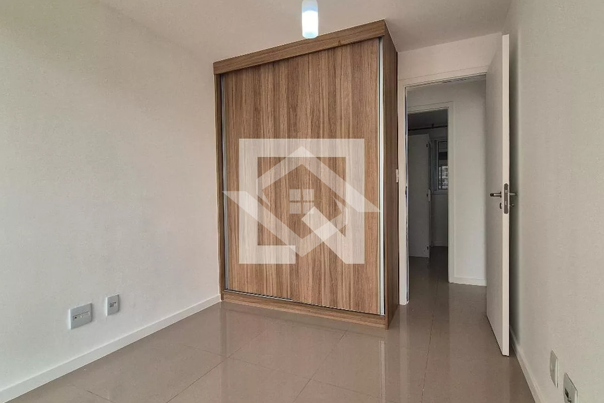 Apartamento à venda com 3 quartos, 87m² - Foto 21