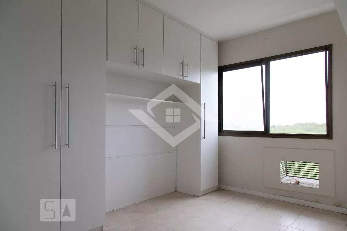 Apartamento à venda com 2 quartos, 68m² - Foto 12