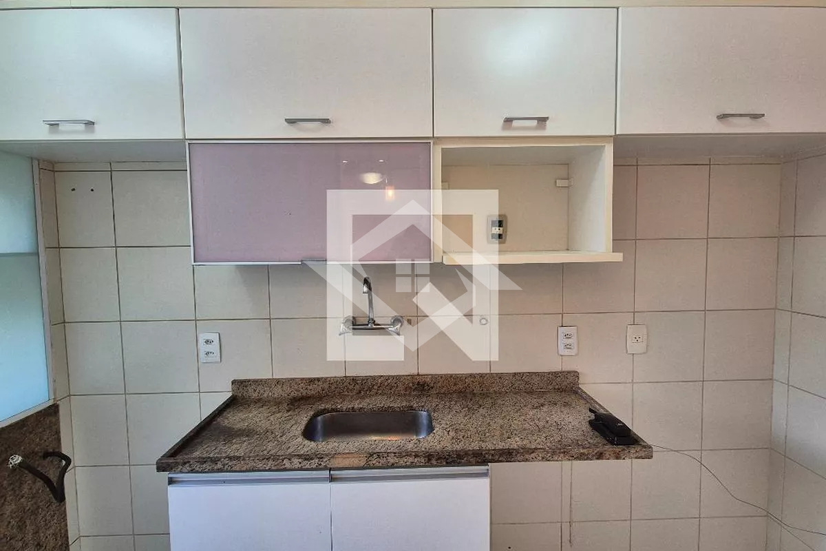 Apartamento à venda com 2 quartos, 62m² - Foto 10