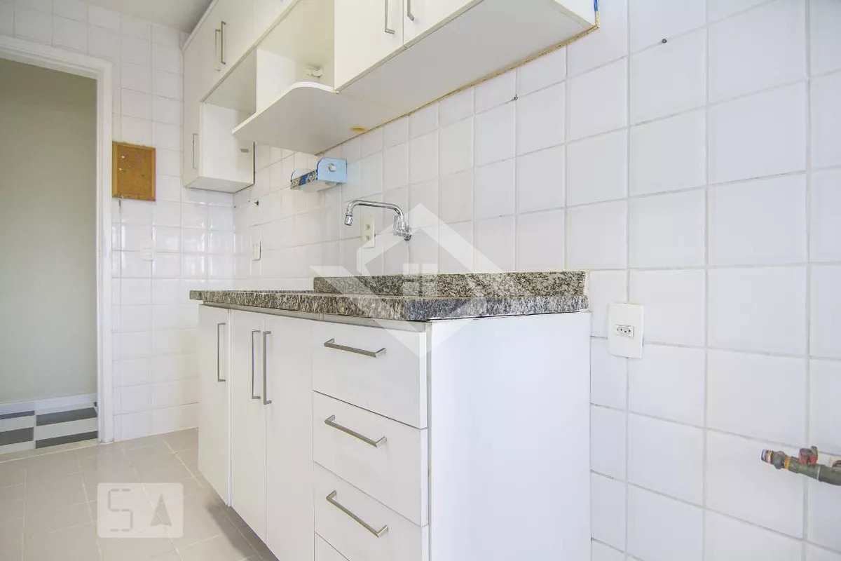 Apartamento à venda com 2 quartos, 70m² - Foto 7