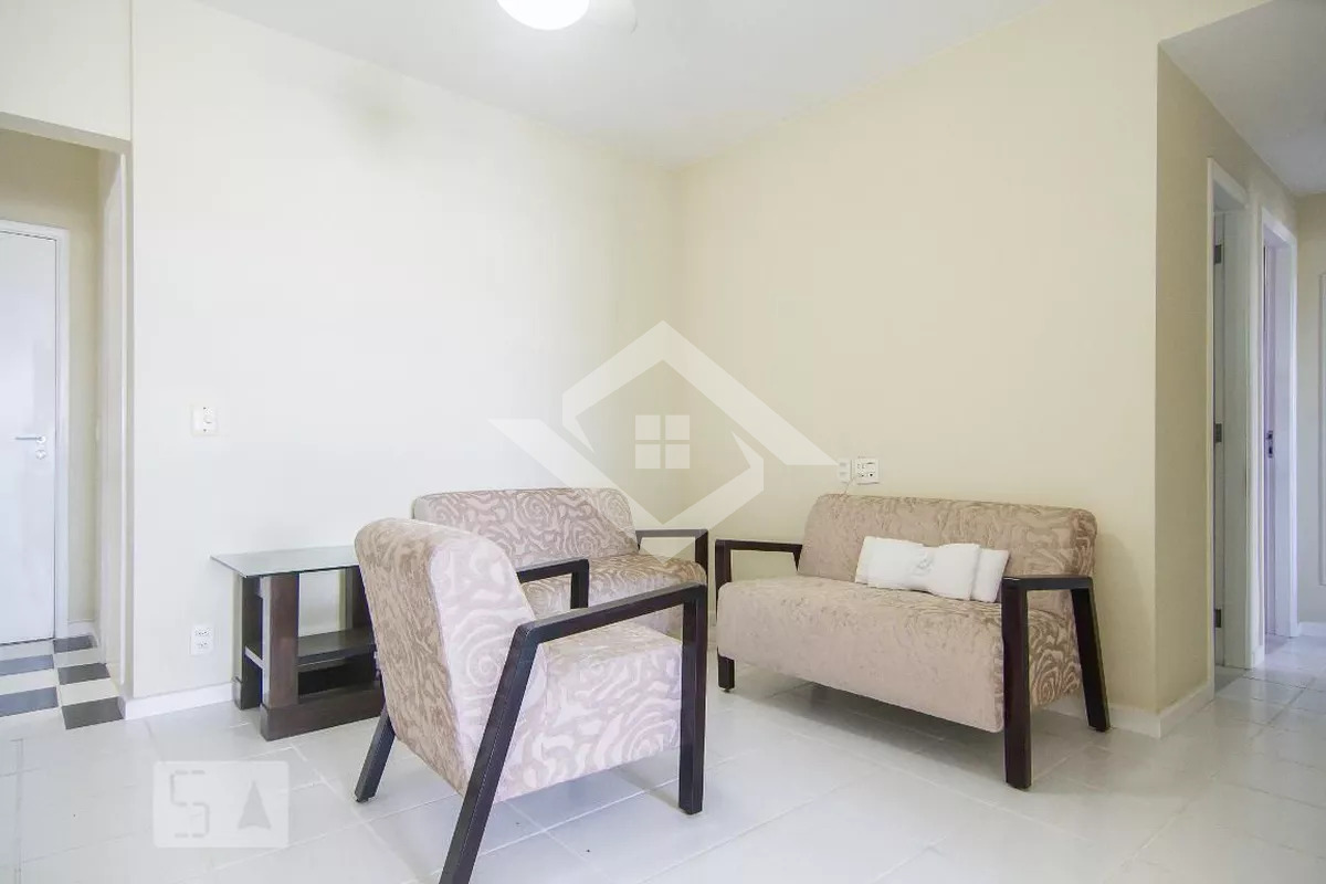 Apartamento à venda com 2 quartos, 70m² - Foto 10