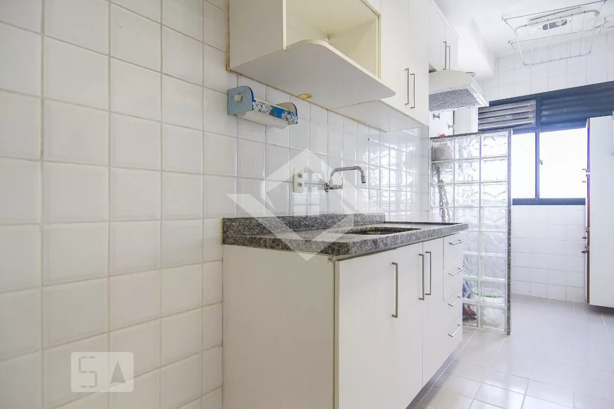 Apartamento à venda com 2 quartos, 70m² - Foto 11