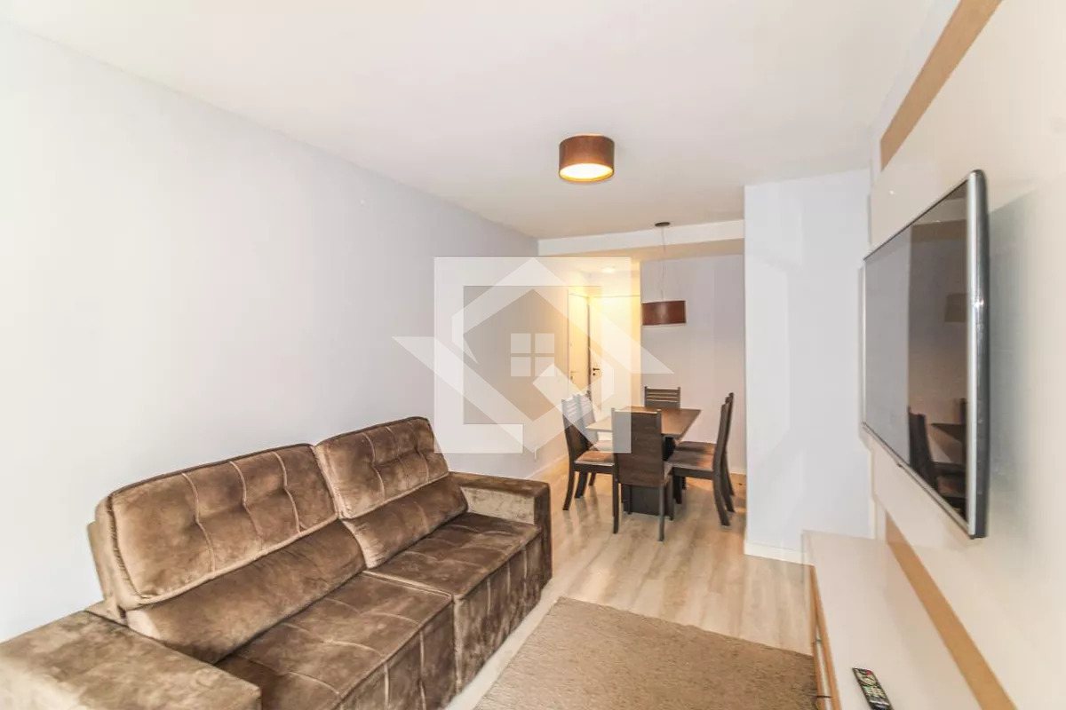 Apartamento à venda com 2 quartos, 82m² - Foto 2