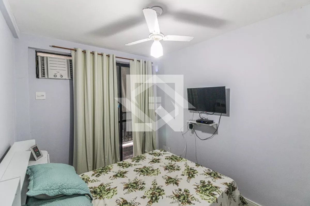 Apartamento à venda com 2 quartos, 82m² - Foto 3