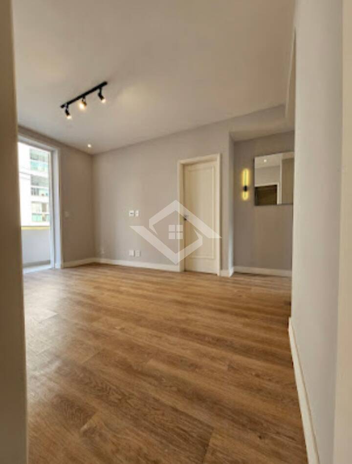 Apartamento à venda com 3 quartos, 85m² - Foto 5