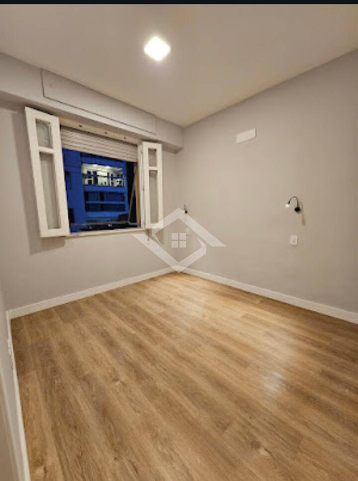 Apartamento à venda com 3 quartos, 85m² - Foto 11