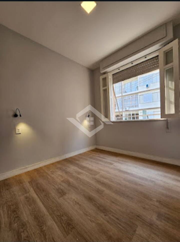 Apartamento à venda com 3 quartos, 85m² - Foto 12