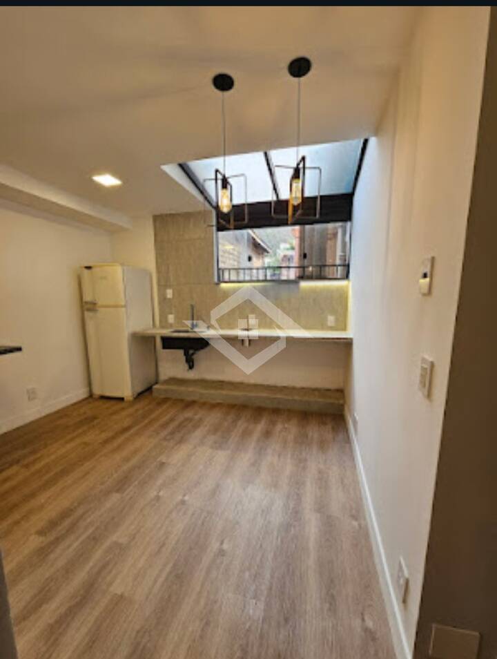 Apartamento à venda com 3 quartos, 85m² - Foto 15