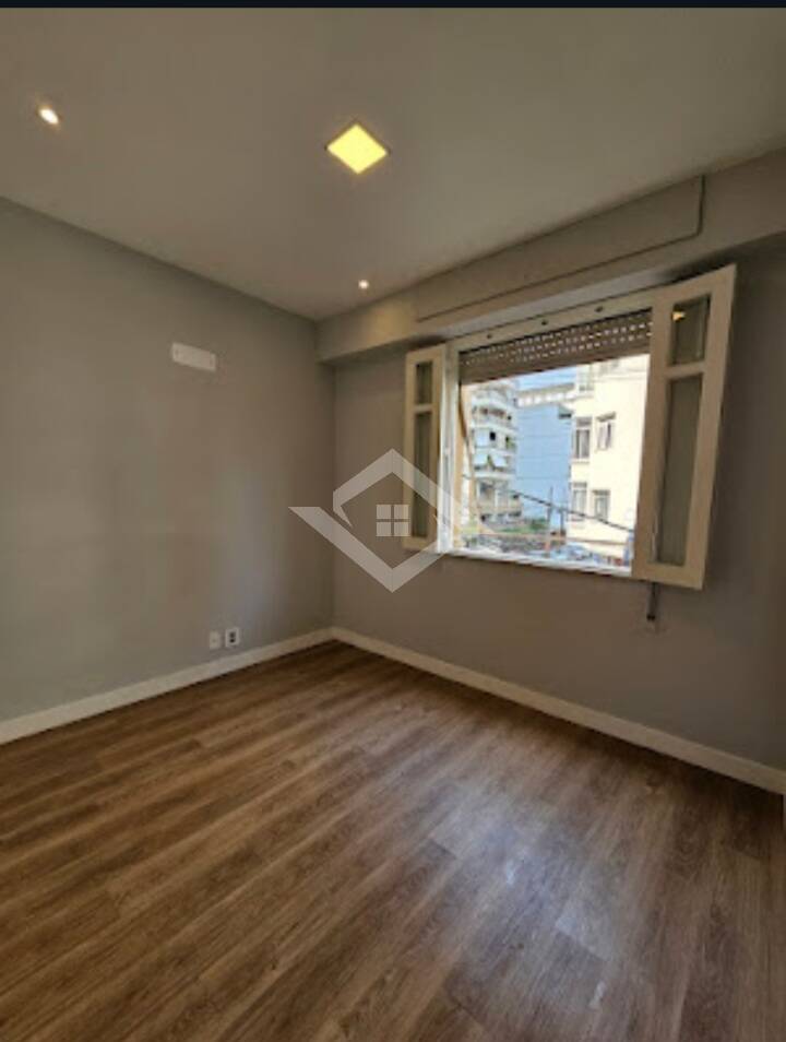 Apartamento à venda com 3 quartos, 85m² - Foto 18