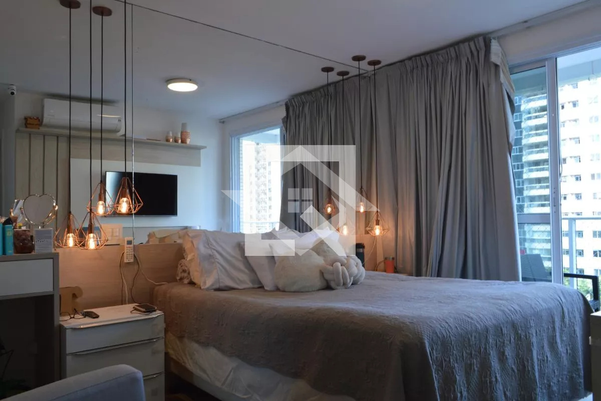 Apartamento à venda com 2 quartos, 79m² - Foto 29