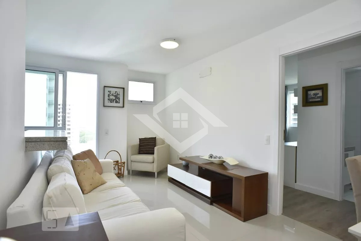 Apartamento à venda com 2 quartos, 89m² - Foto 31