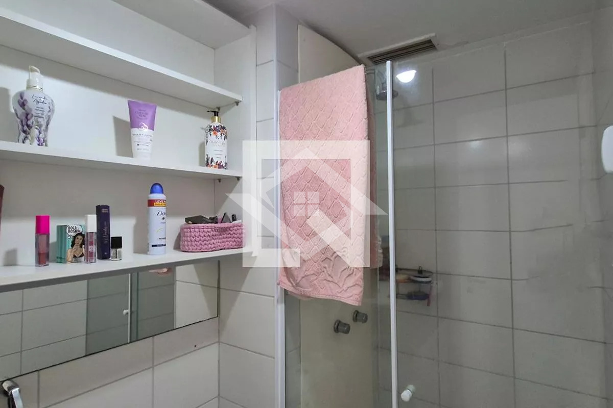 Apartamento à venda com 2 quartos, 65m² - Foto 10