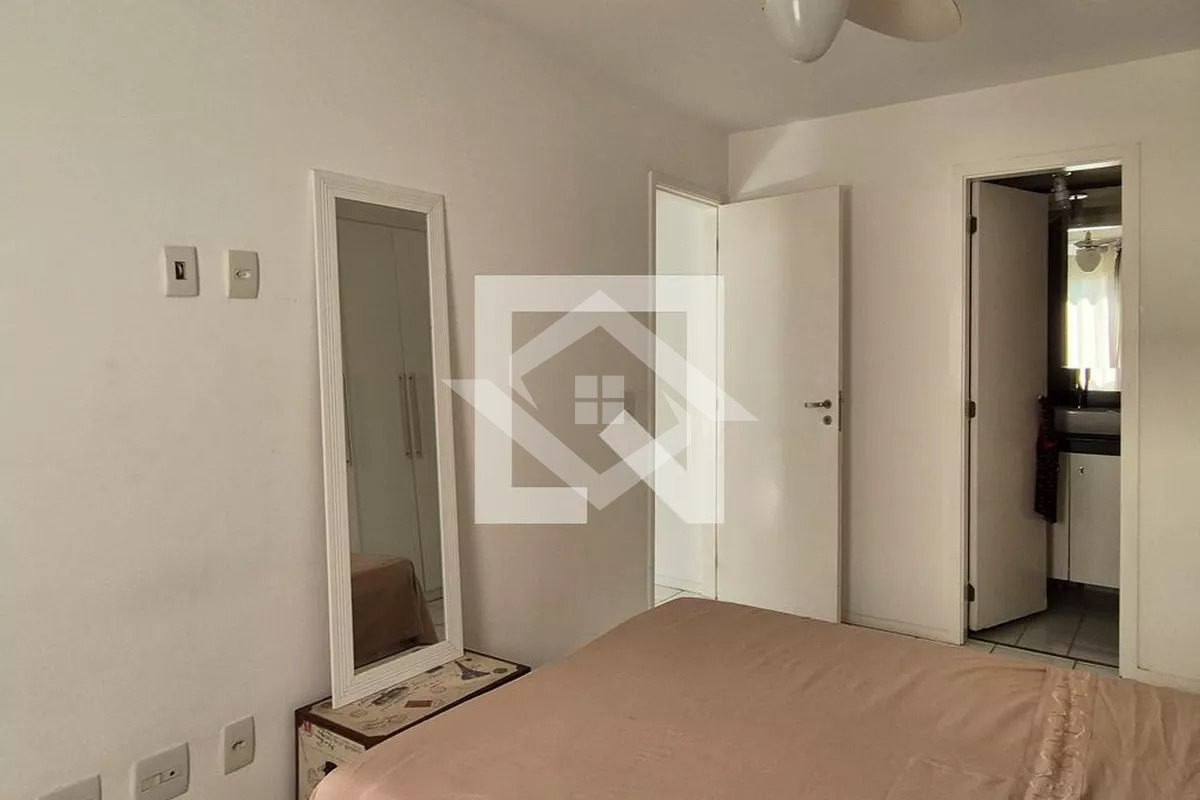 Apartamento à venda com 2 quartos, 65m² - Foto 17