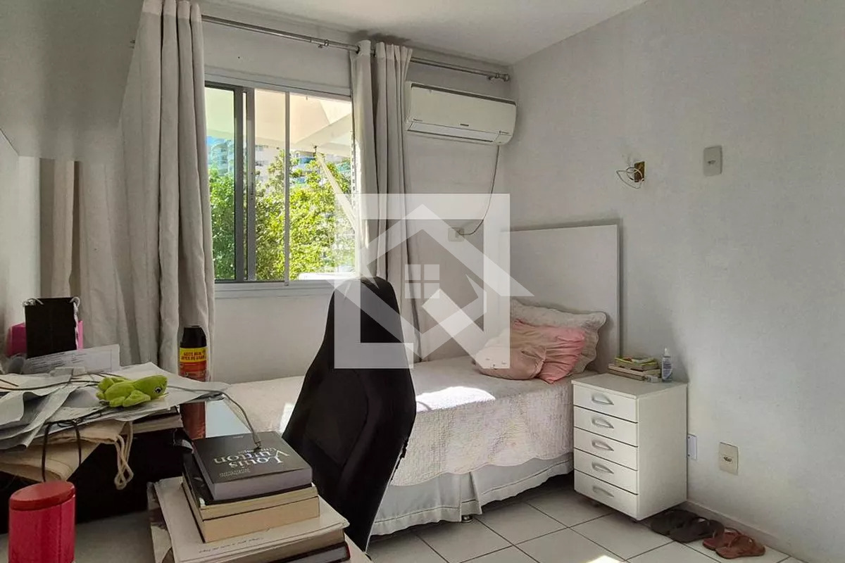 Apartamento à venda com 2 quartos, 65m² - Foto 35